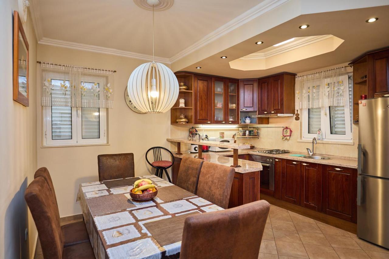 Apartment Ammor With Free Parking Dubrovnik Eksteriør billede
