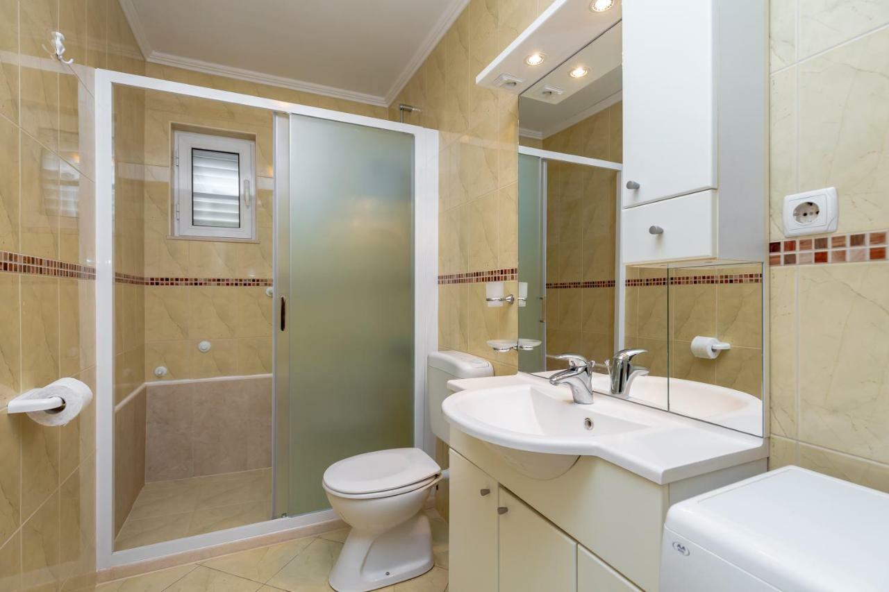 Apartment Ammor With Free Parking Dubrovnik Eksteriør billede